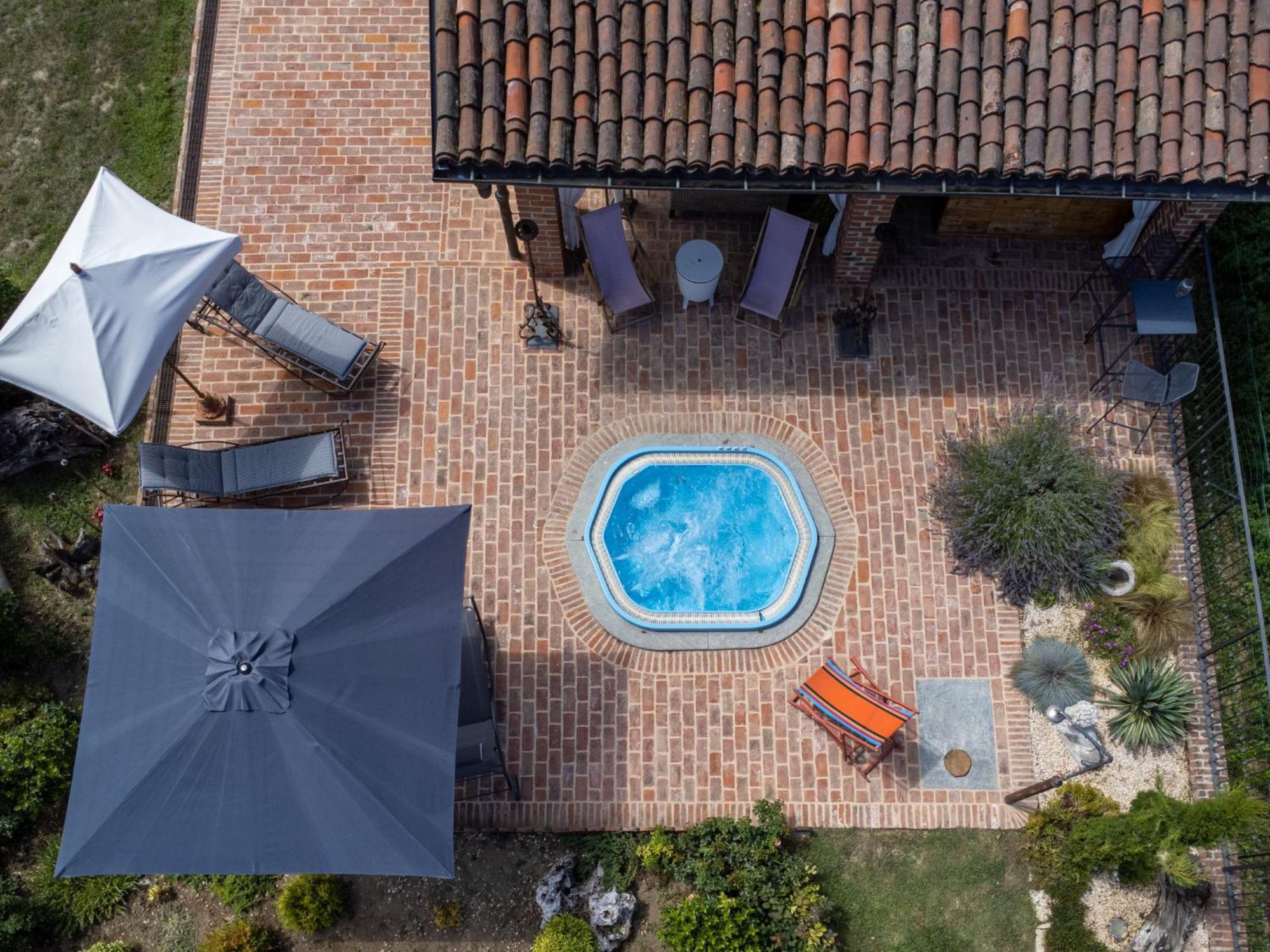 Holiday Home La Bell'Aria By Interhome Tonco Exterior photo